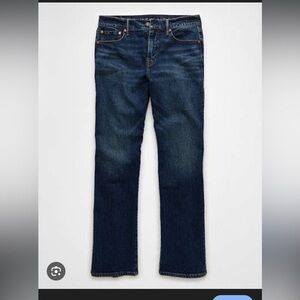 American Eagle men’s 32/32 low rise boot cut jeans